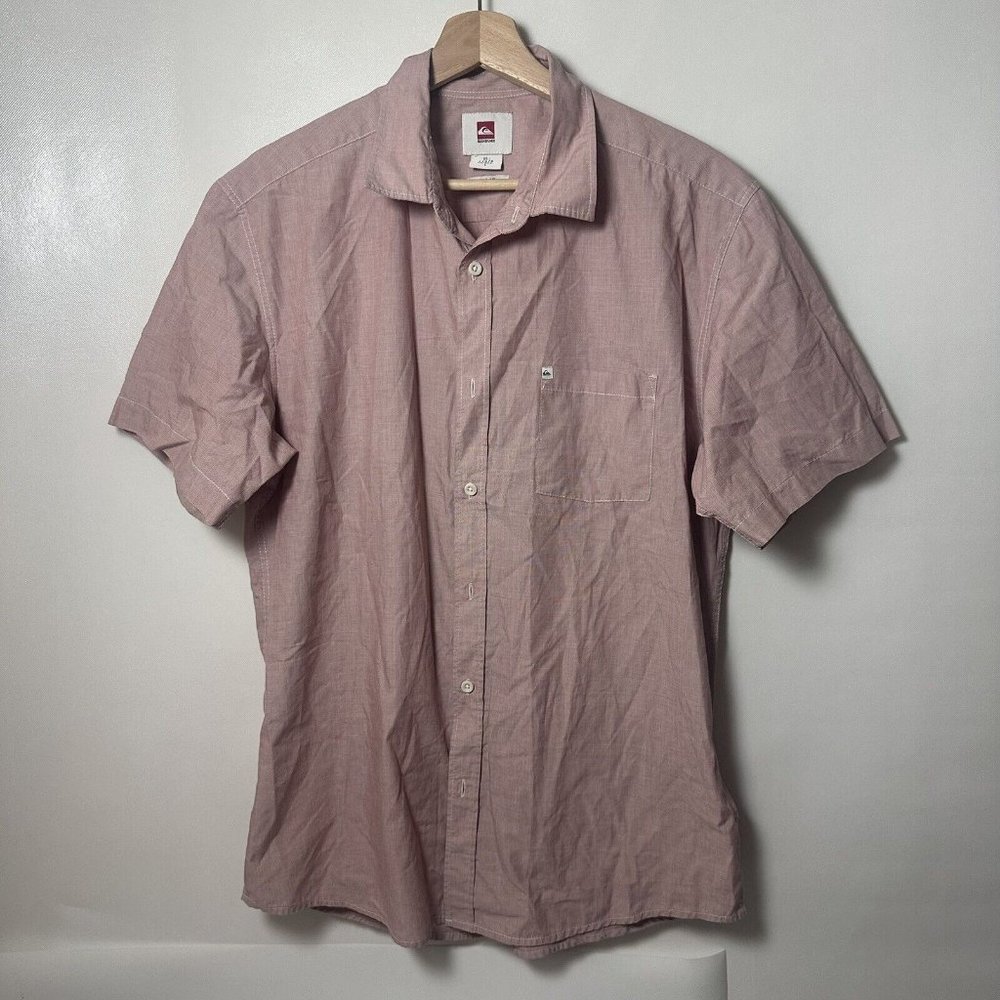 Quiksilver Shirt Mens Large Red Pink Button Up Pocket Casual Spread Collar Logo